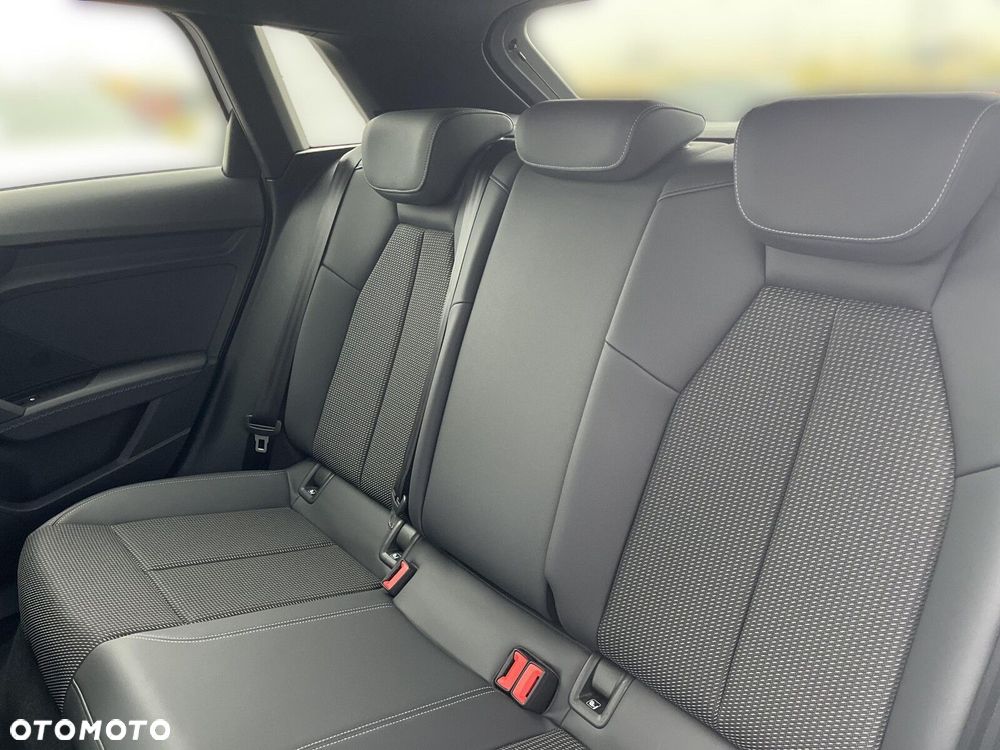 Audi A3 Sportback - 15