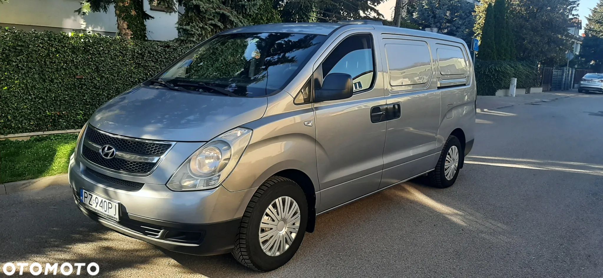 Hyundai H-1 - 1
