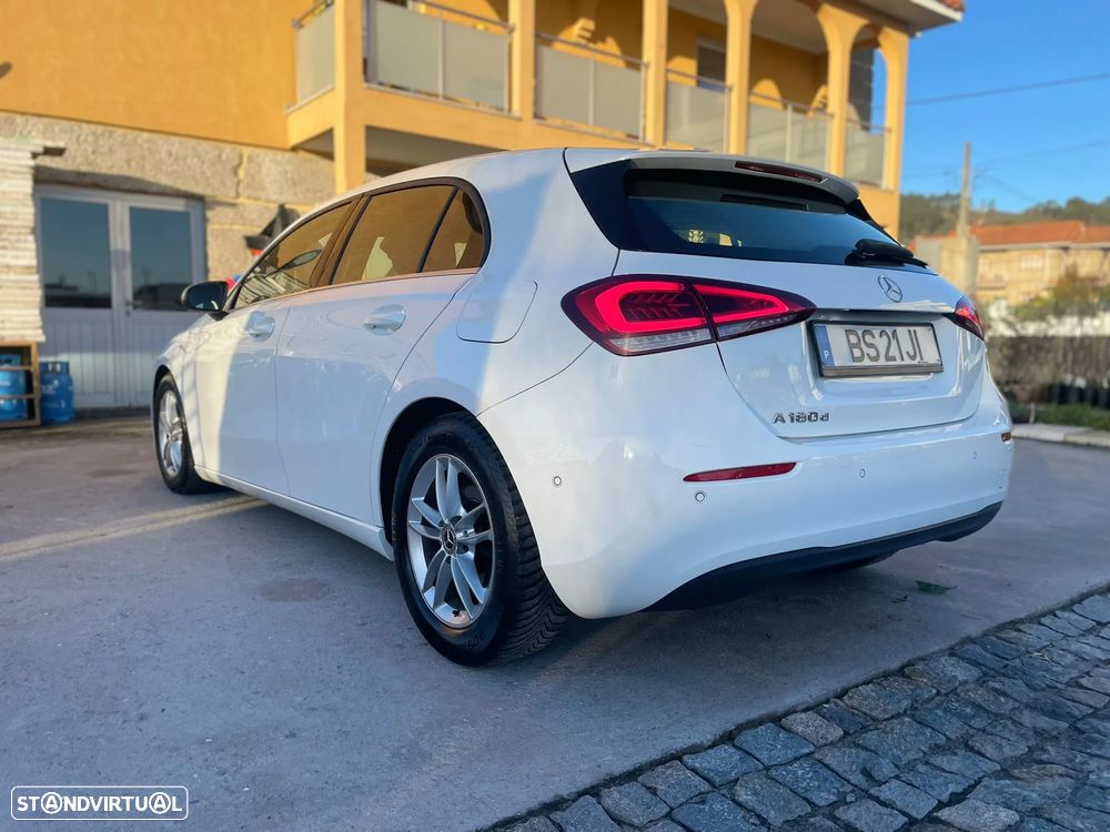 Mercedes-Benz A 180 d 7G-DCT Edition 2020 - 4