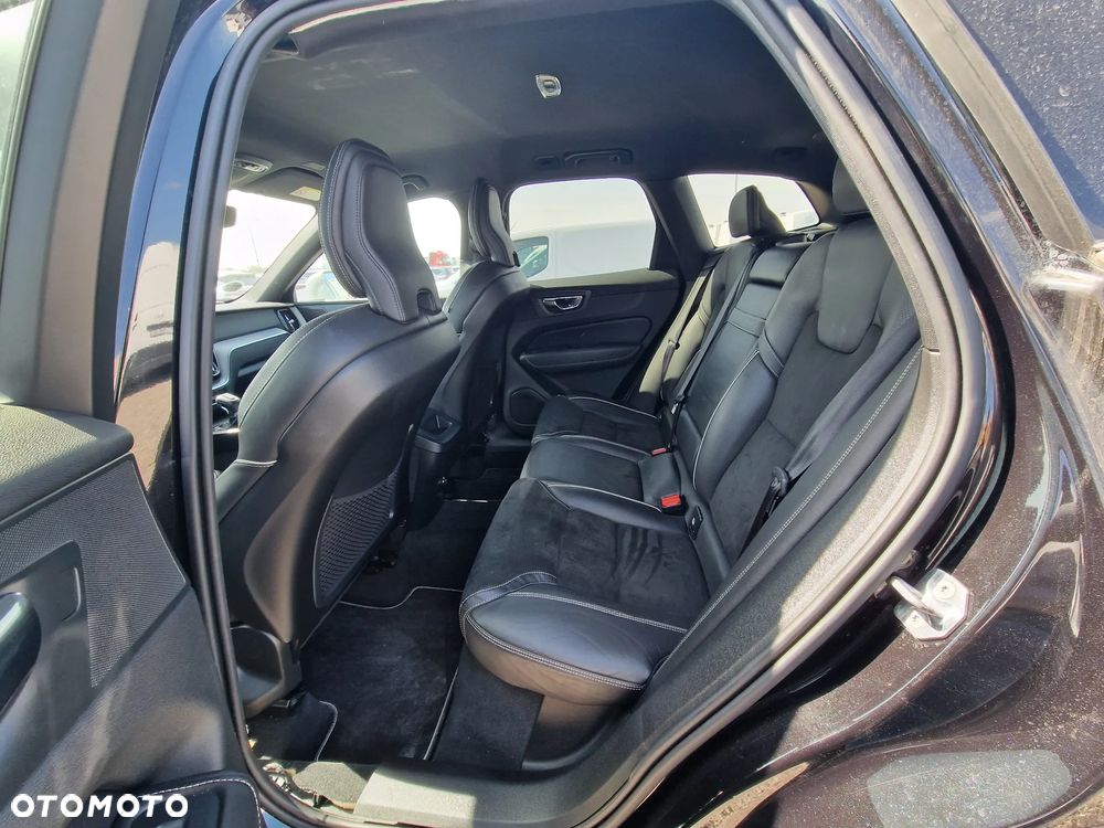 Volvo XC 60 D4 Geartronic RDesign - 12