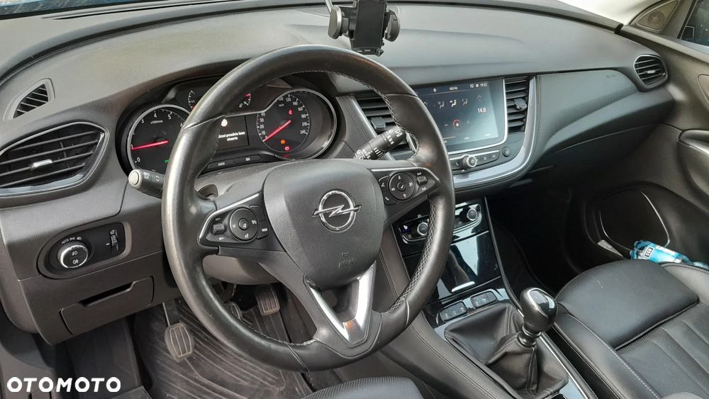Opel Grandland X - 13