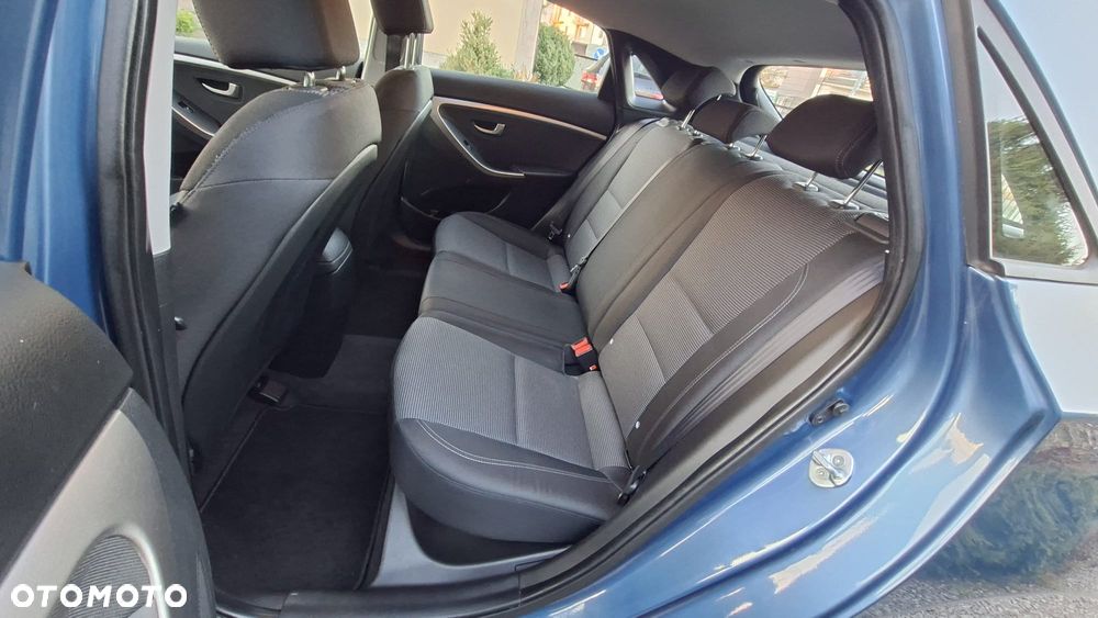 Hyundai i30 1.4 Premium - 8