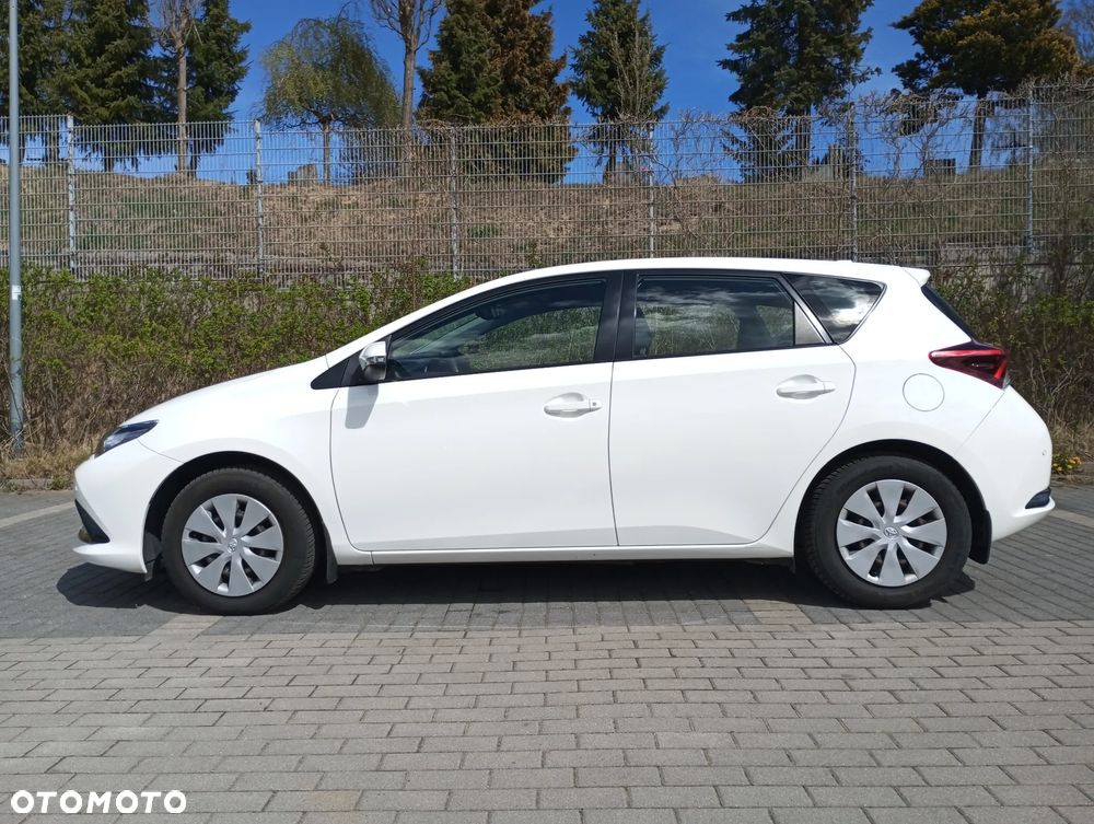 Toyota Auris 1.6 Active - 2