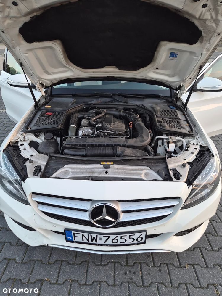 Mercedes-Benz Klasa C - 32
