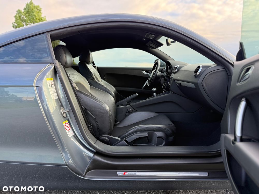 Audi TT Coupé - 26