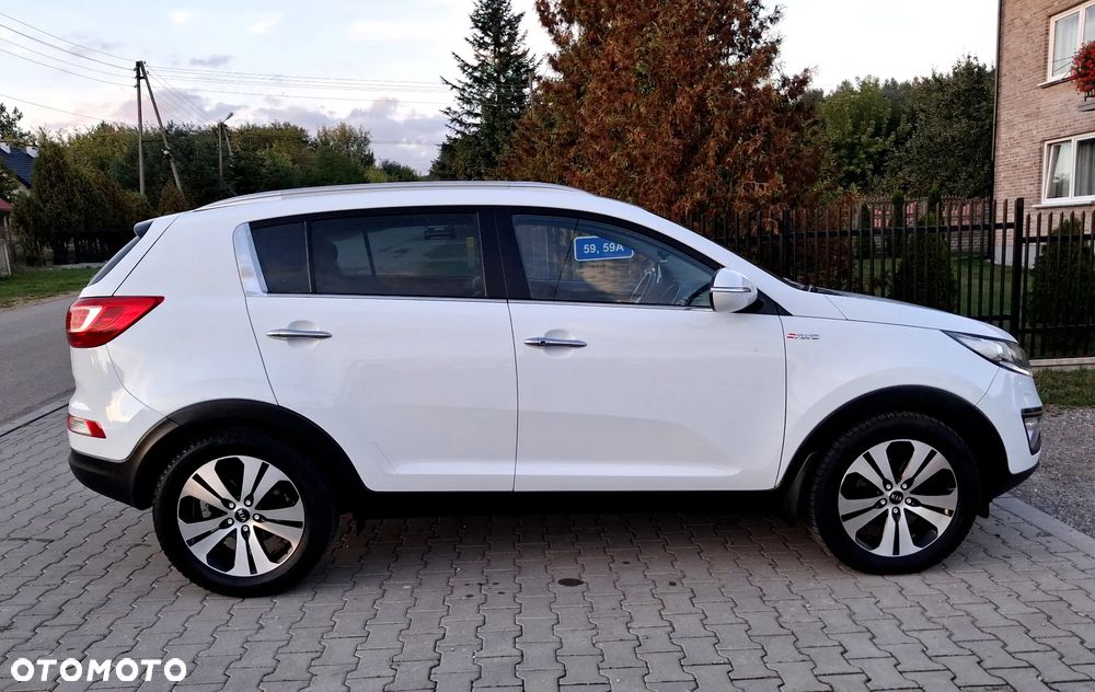 Kia Sportage 2.0 CRDI 4WD Automatik Dream-Team Edition - 7