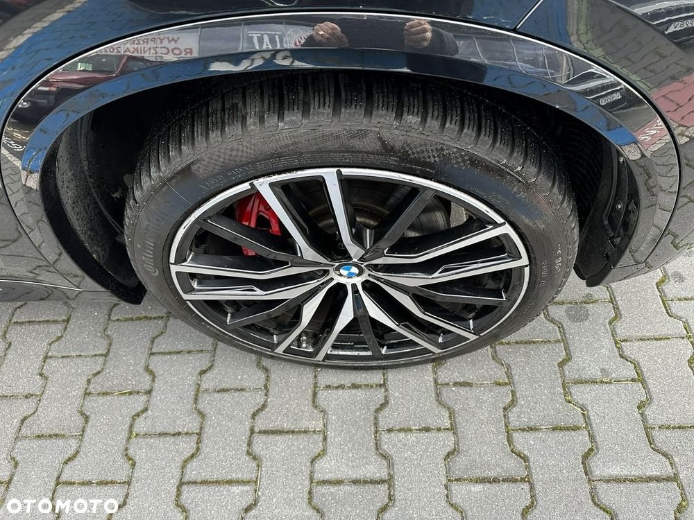 BMW X5 xDrive30d mHEV - 38