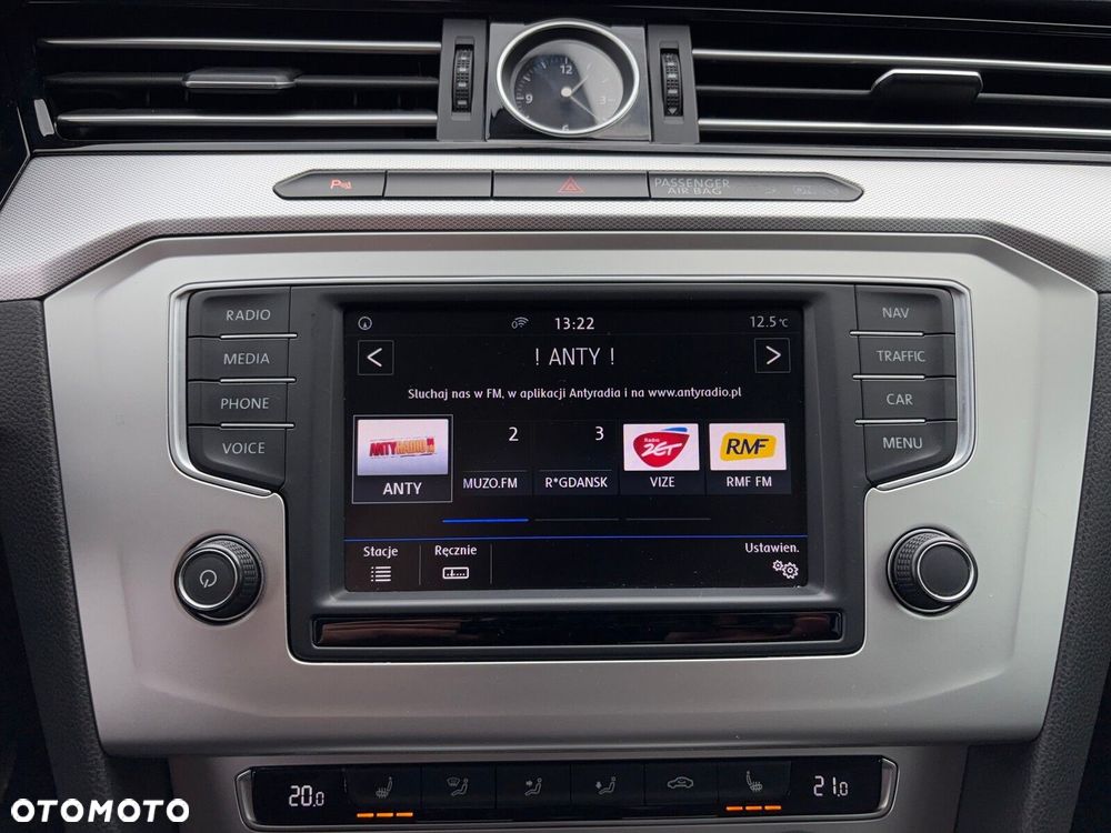 Volkswagen Passat 1.8 TSI BMT Comfortline - 17