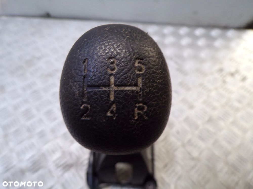 LEWAREK MIESZEK Z GAŁKĄ MITSUBISHI SPACE STAR II 1.0 BENZYNA - 2