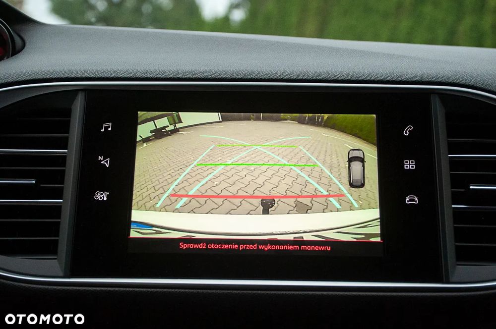 Peugeot 308 BlueHDi 180 EAT8 Stop & Start GT - 26