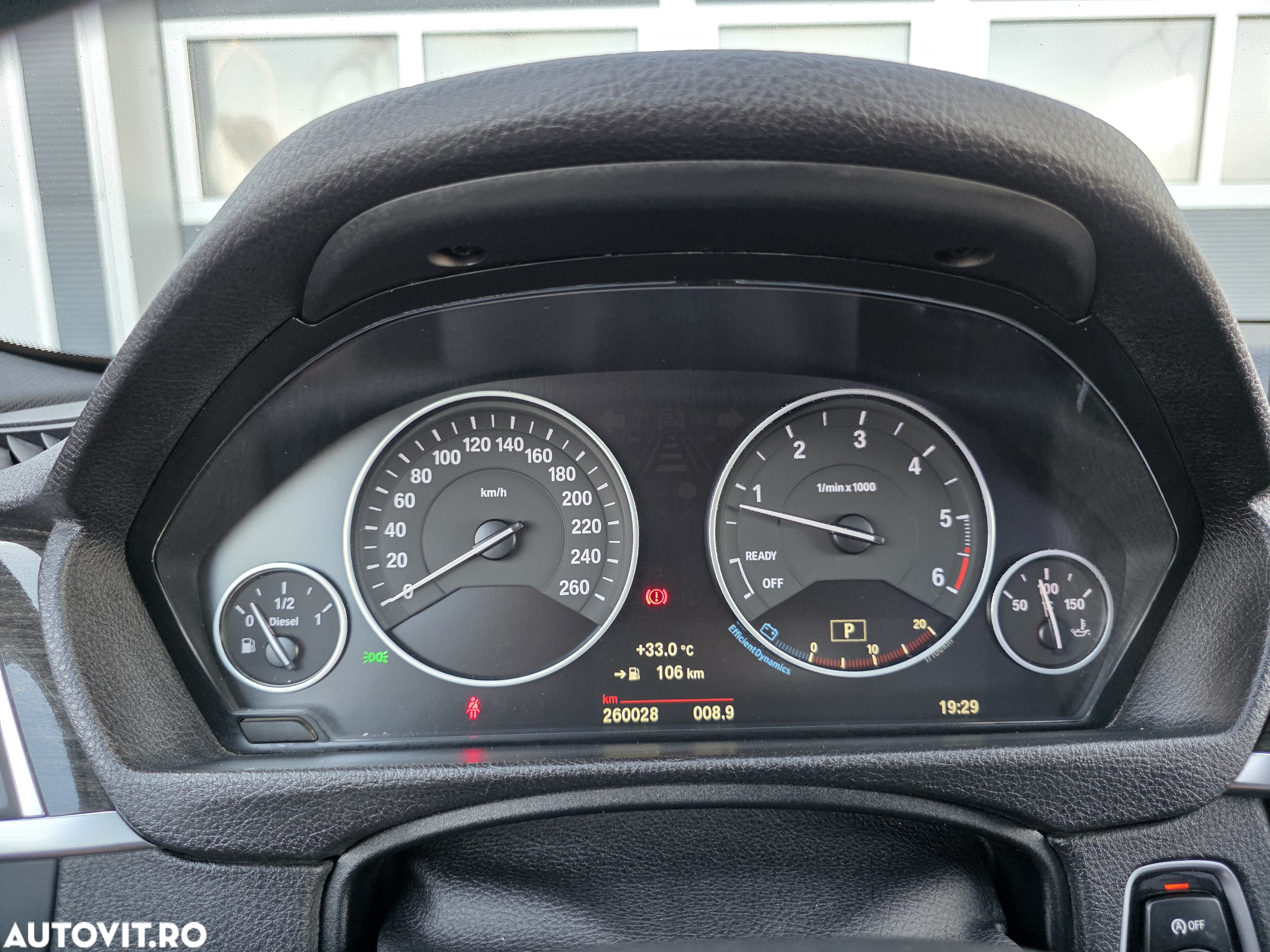 BMW Seria 3 320d Luxury Line - 23