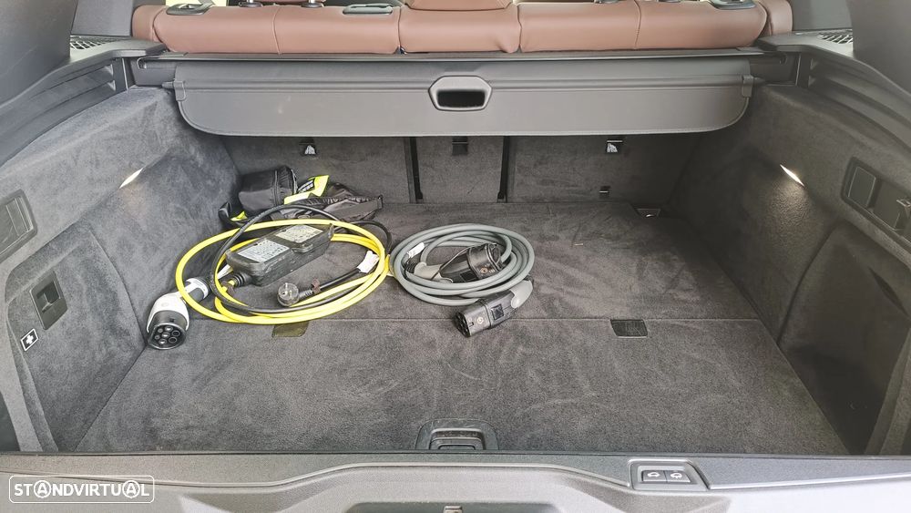 BMW X5 45 e xDrive Pack M - 24