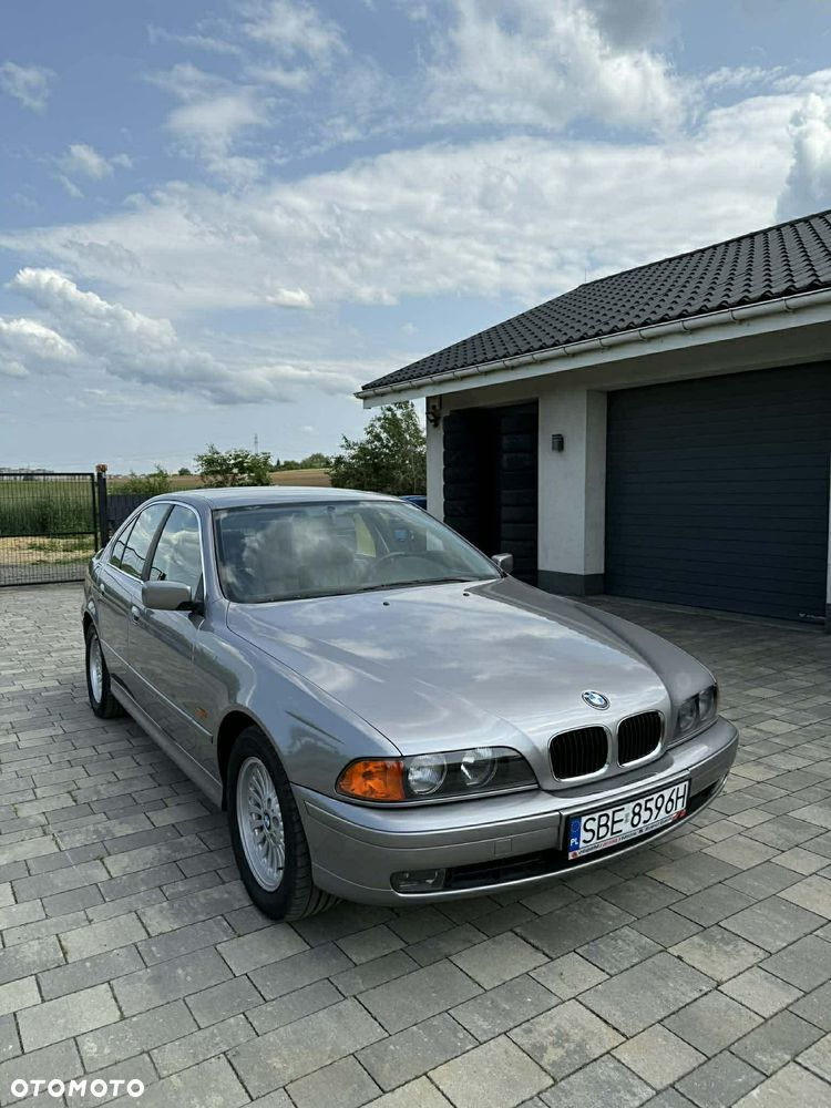 BMW Seria 5 - 1