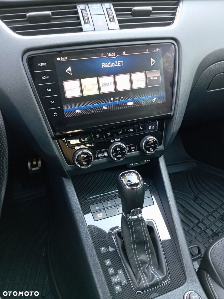 Skoda Octavia 2.0 TSI RS 230 - 18