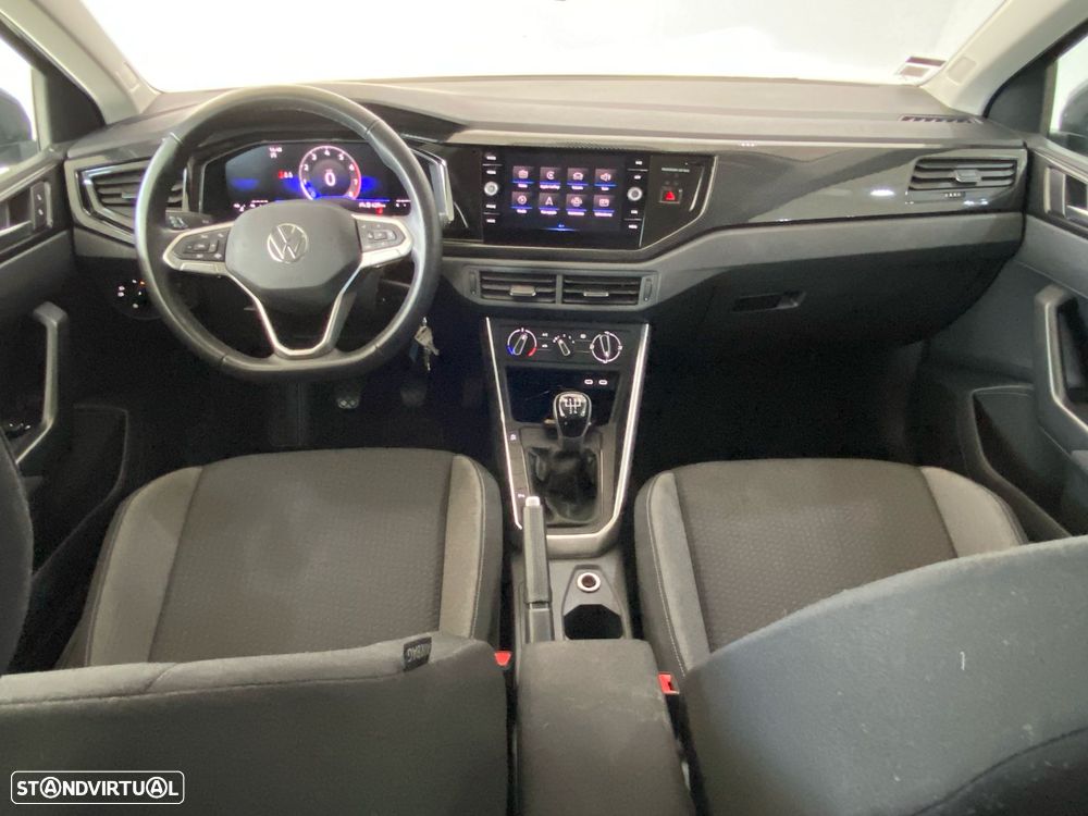VW Polo 1.0 TSI Urban - 12
