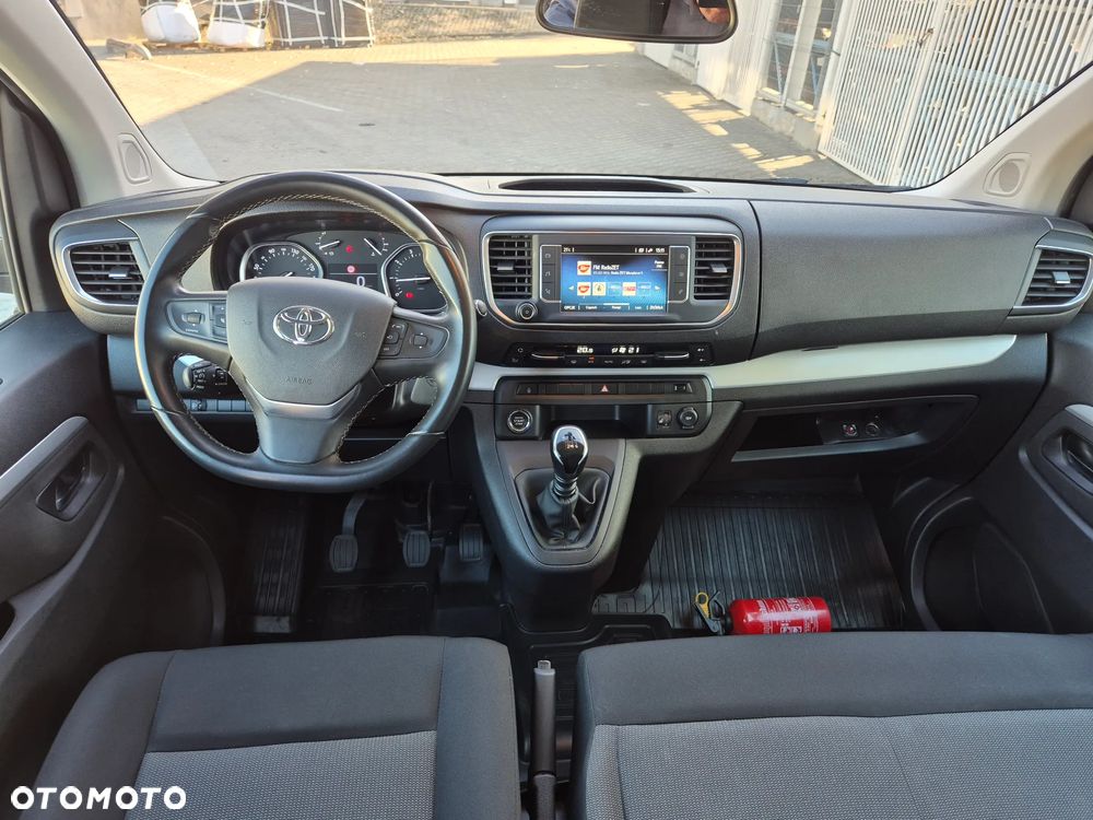 Toyota ProAce - 10