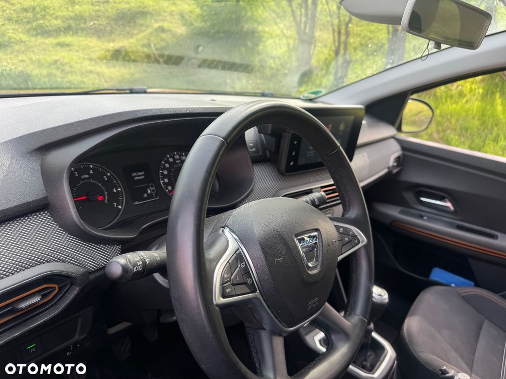 Dacia Sandero Stepway TCe 110 ULTIMATE - 15