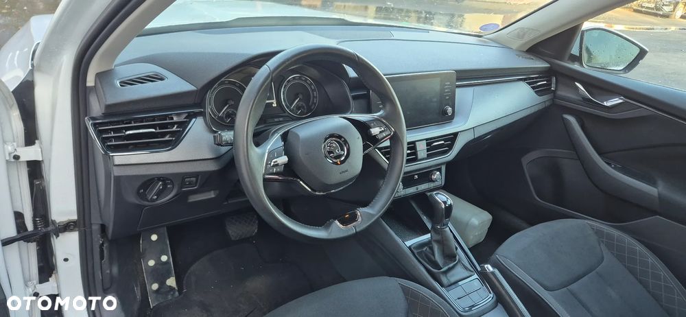Skoda Kamiq 1.0 TSI Style DSG - 18