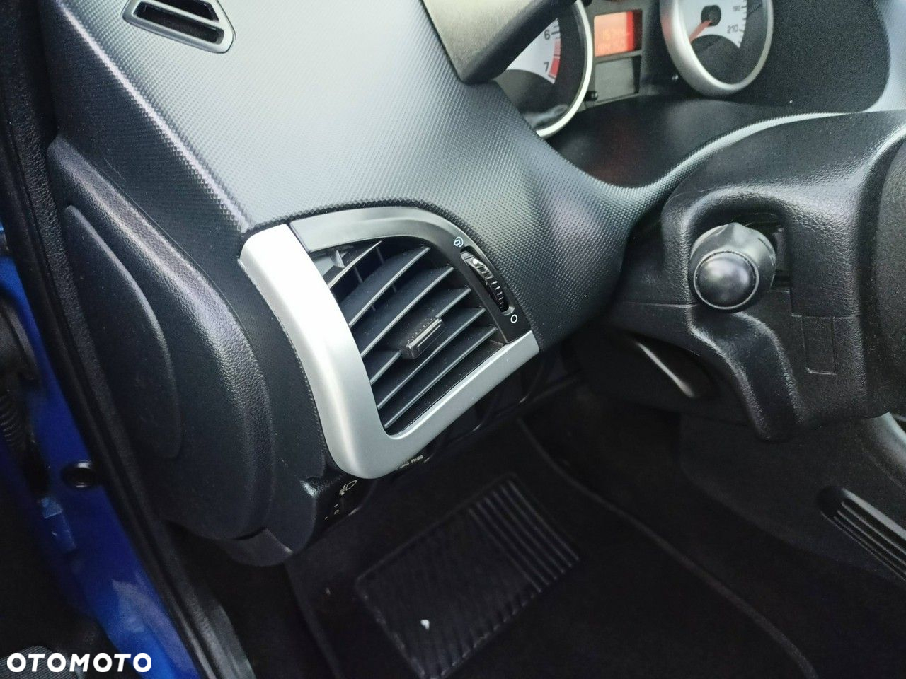Peugeot 206 plus - 22