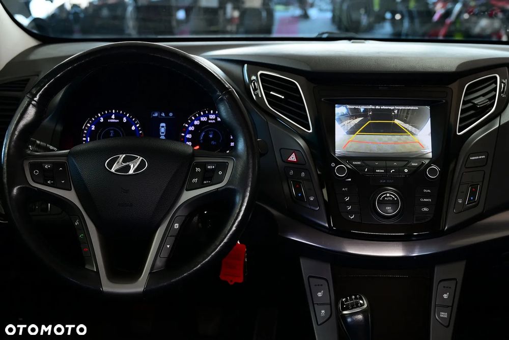 Hyundai i40 Kombi 2.0 Style - 25