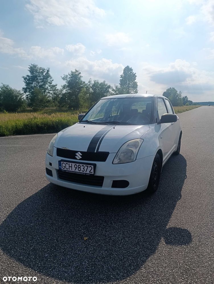 Suzuki Swift - 1