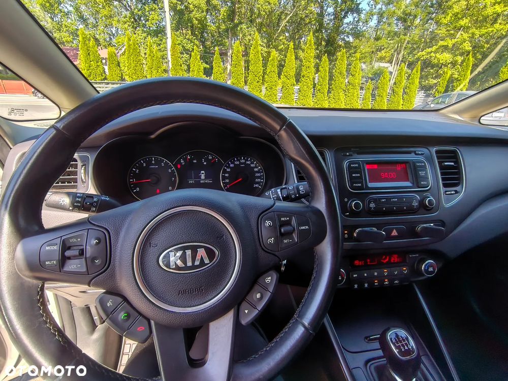 Kia Carens 1.6 GDI S - 4