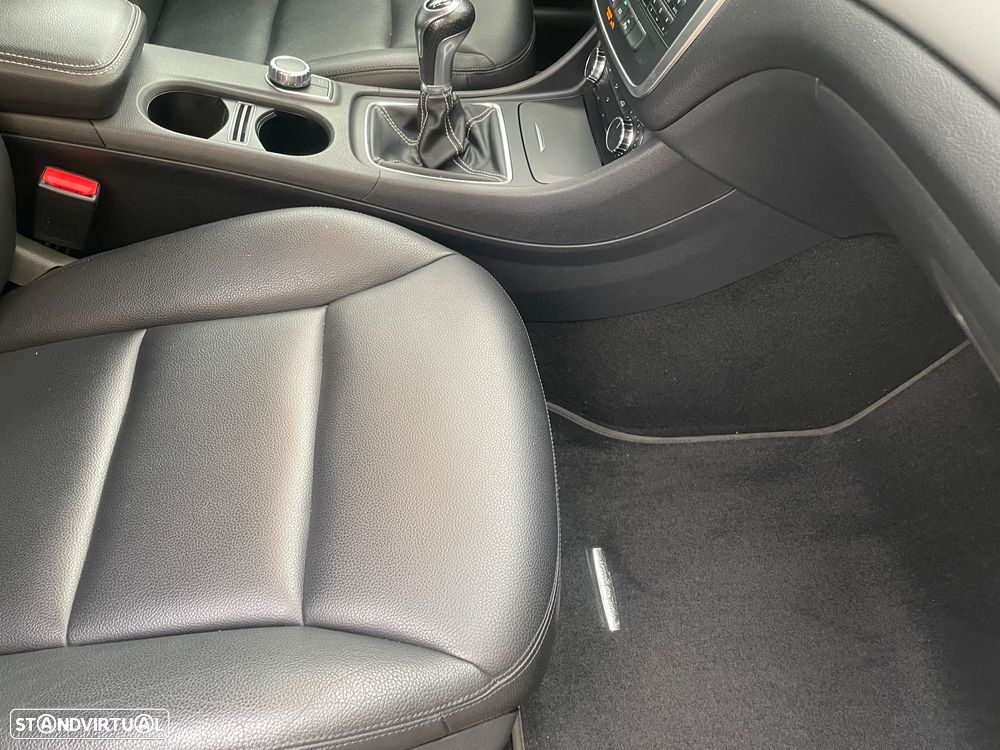 Mercedes-Benz GLA 200 CDI Style - 13