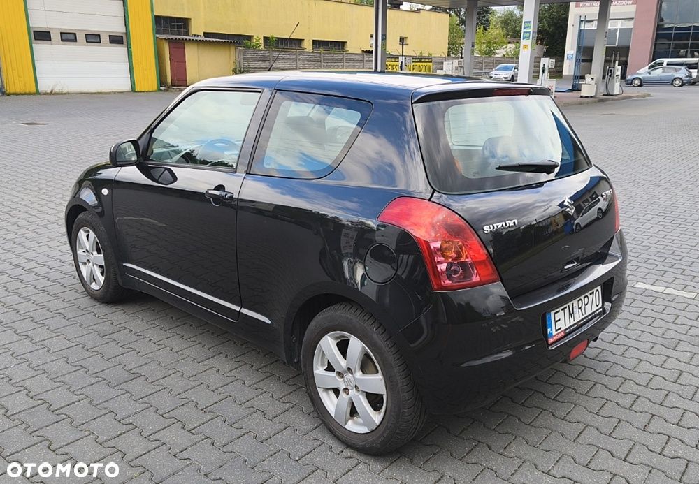 Suzuki Swift 1.5 GS - 6