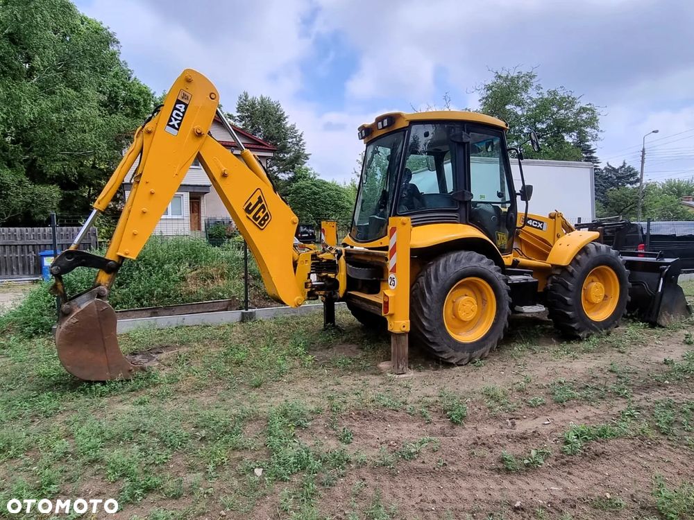 JCB 4CX - 3
