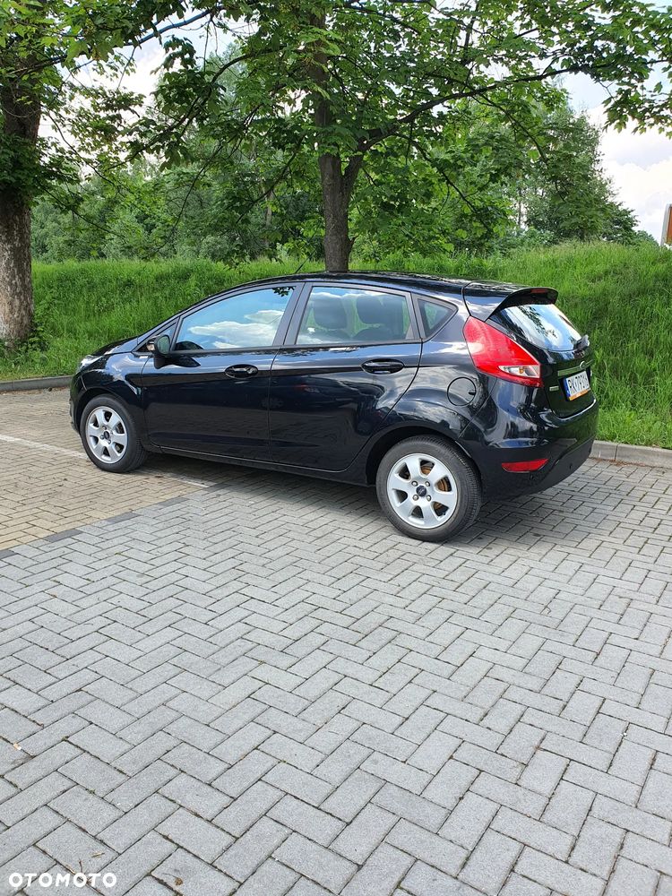 Ford Fiesta - 5