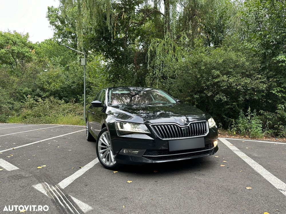 Skoda Superb 2.0 TDI DSG 4X4 Style - 1