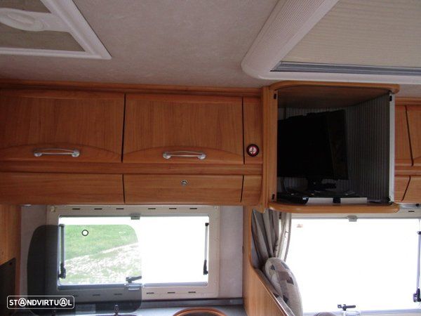 Adria Adriatik Coral 650 SP Cama Francesa - 41