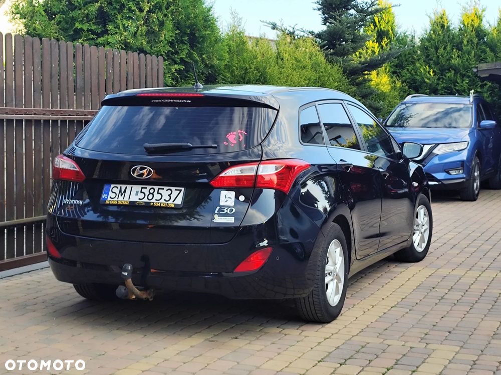 Hyundai i30 1.4 Comfort - 16