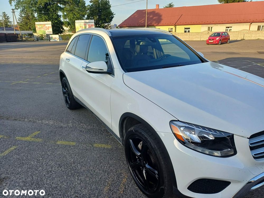 Mercedes-Benz GLC 300 4-Matic - 1