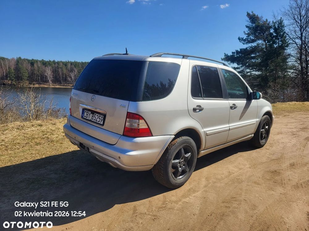 Mercedes-Benz ML - 4