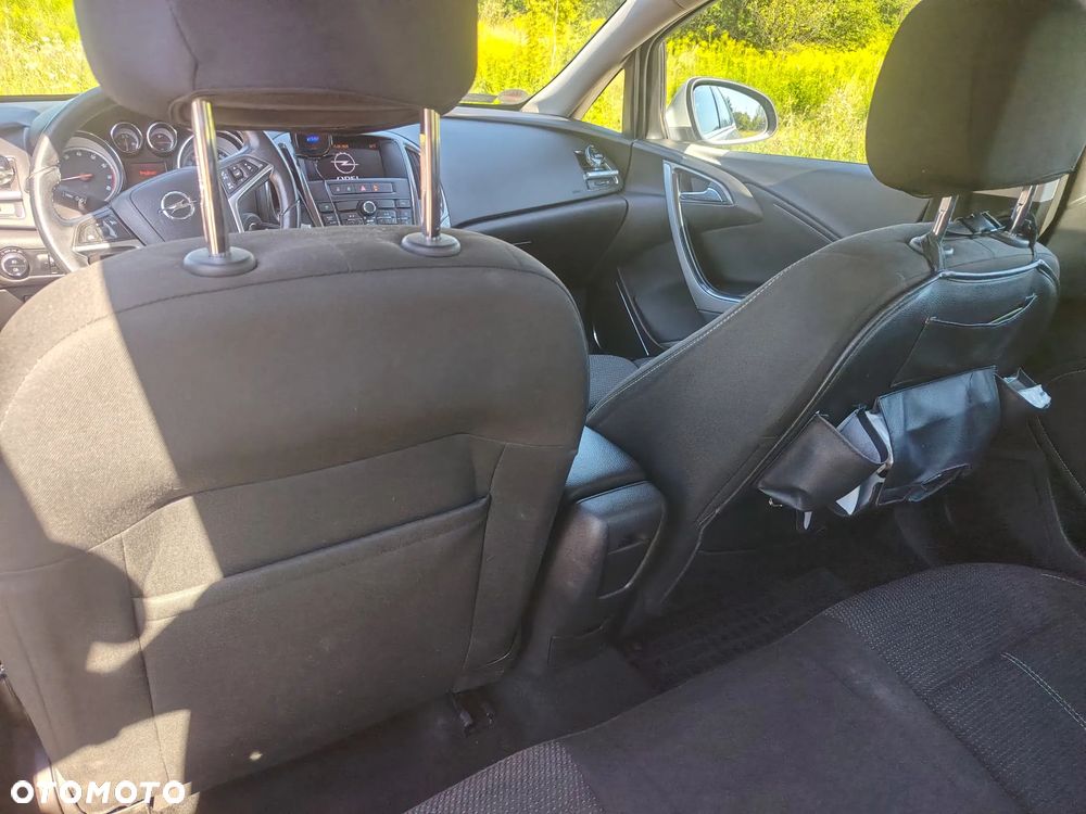 Opel Astra 1.6 T Cosmo - 19