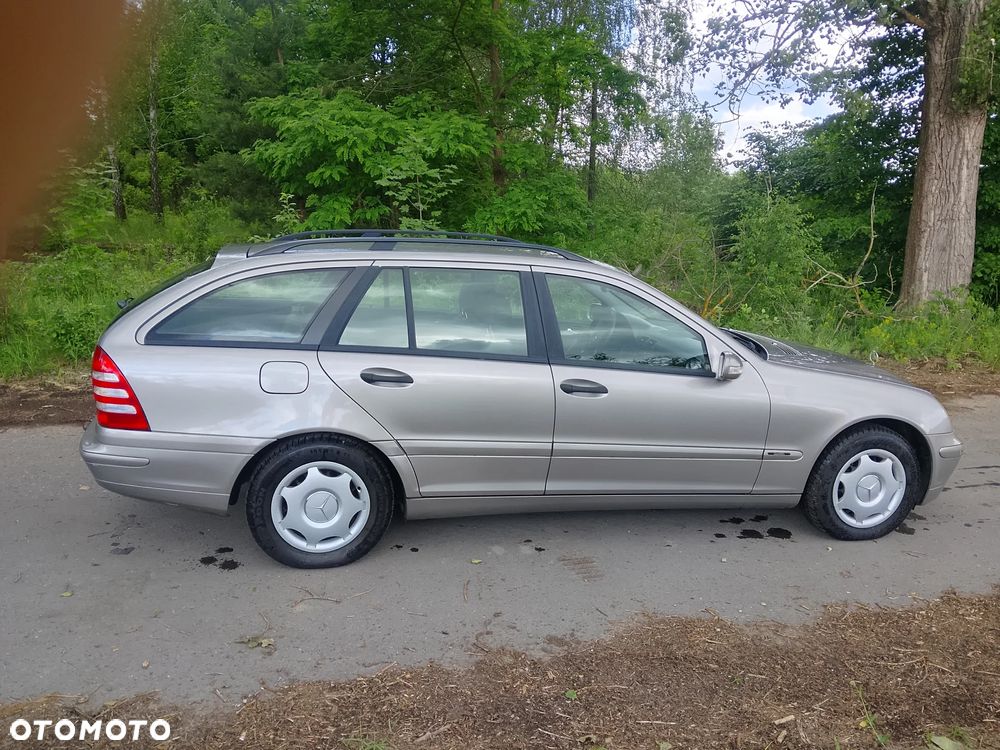 Mercedes-Benz Klasa C 200 T CDI Classic - 7