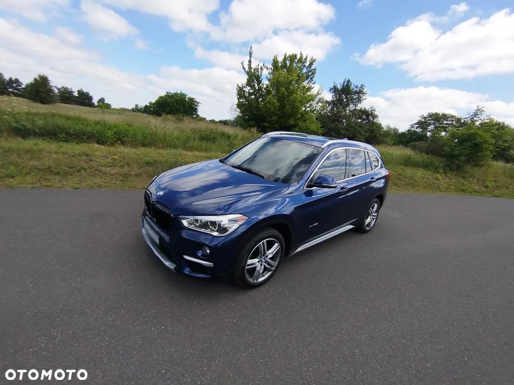 BMW X1 xDrive25i xLine sport - 2