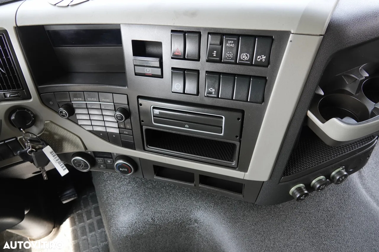 Volvo FM 450 / 8x4 / BASCULATOR SPATE / HIDROCLAPS / EURO 6 / IMPORTAT - 33