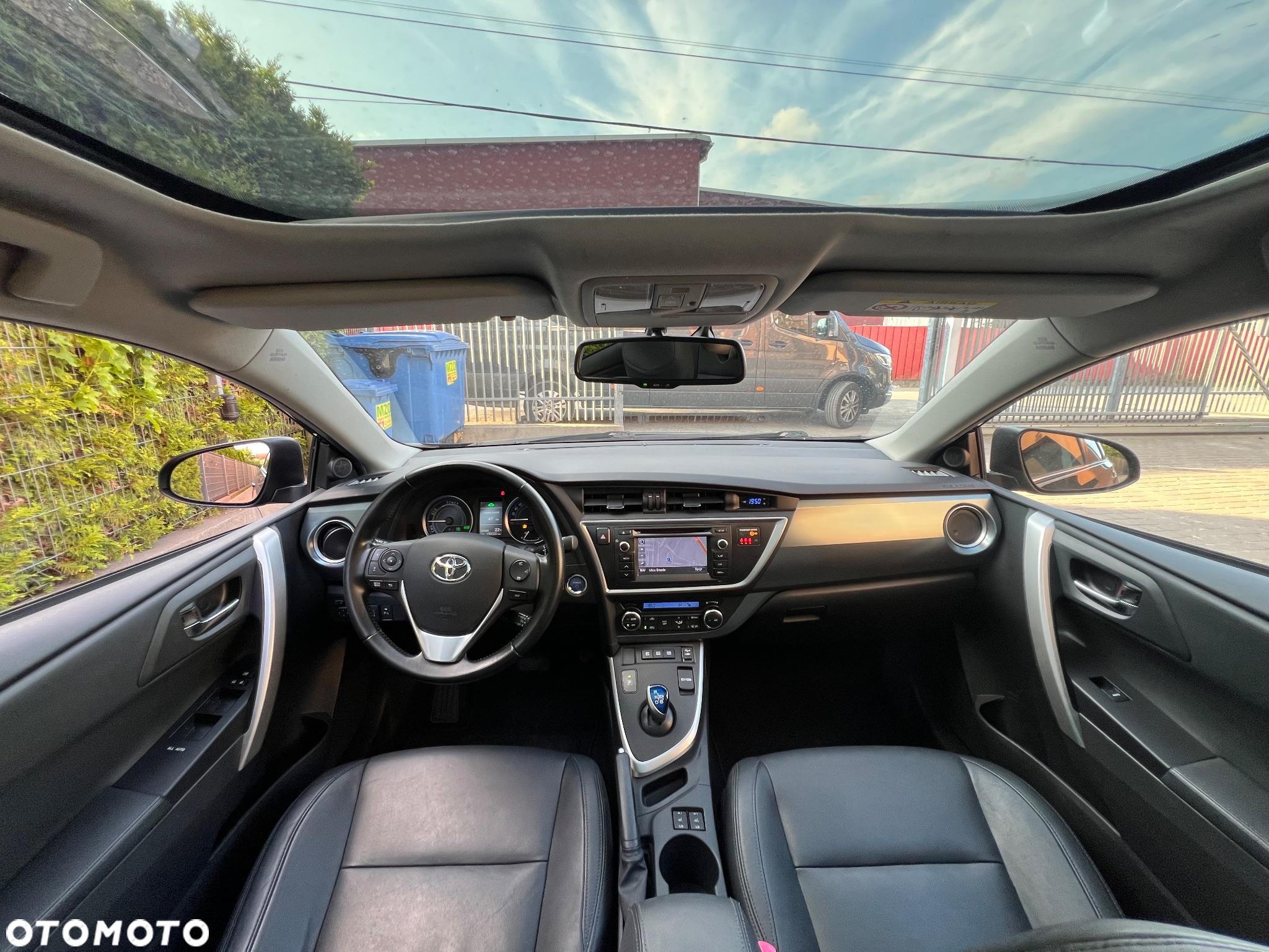 Toyota Auris 1.8 HSD Prestige - 25