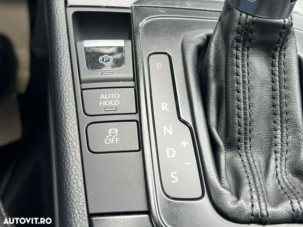 Volkswagen Passat 2.0 TDI DPF DSG R-Line Edition Plus - 13