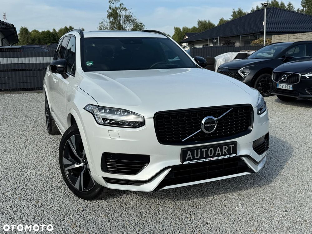 Volvo XC 90 T8 AWD Plug-In Hybrid R-Design 7os - 24