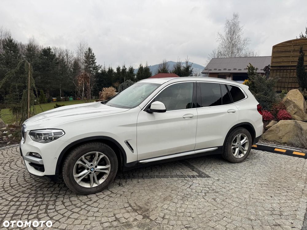 BMW X3 xDrive20i xLine - 4