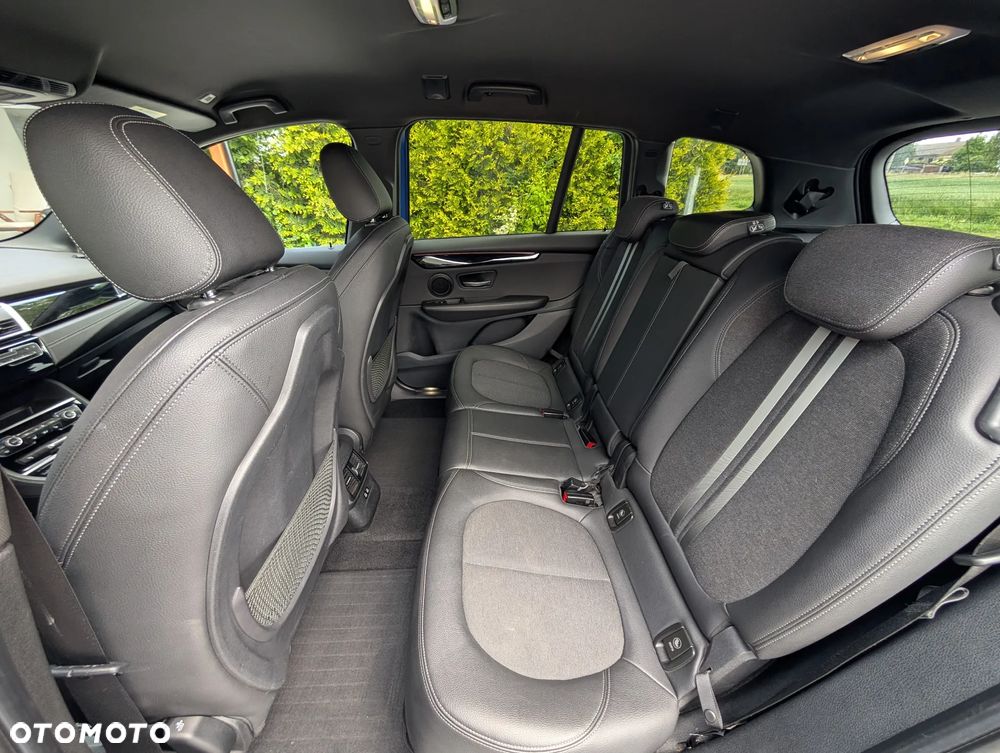 BMW Seria 2 216i GT - 32