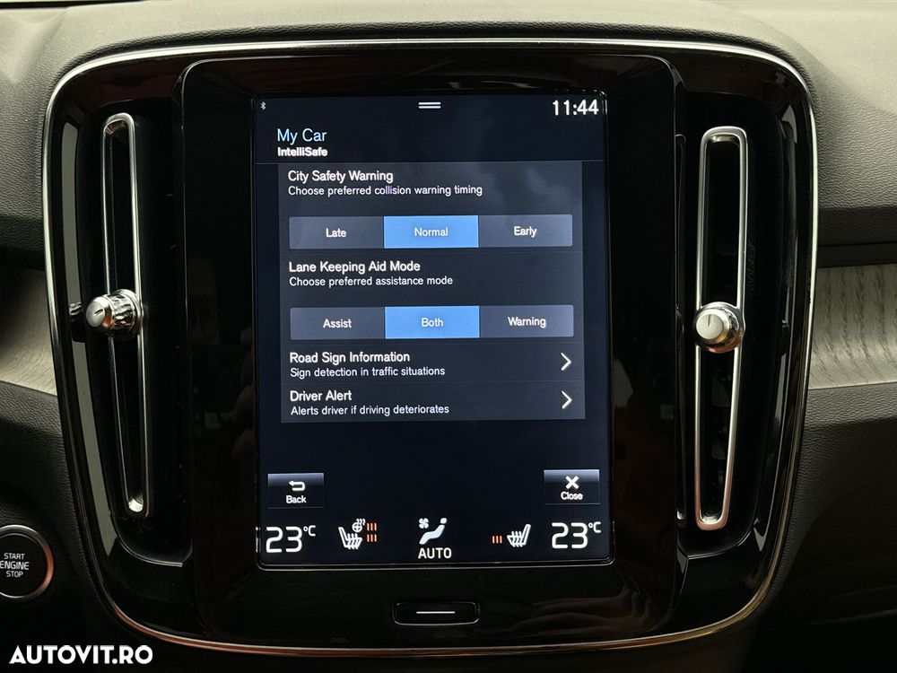 Volvo XC 40 T4 Recharge DKG Inscription - 12