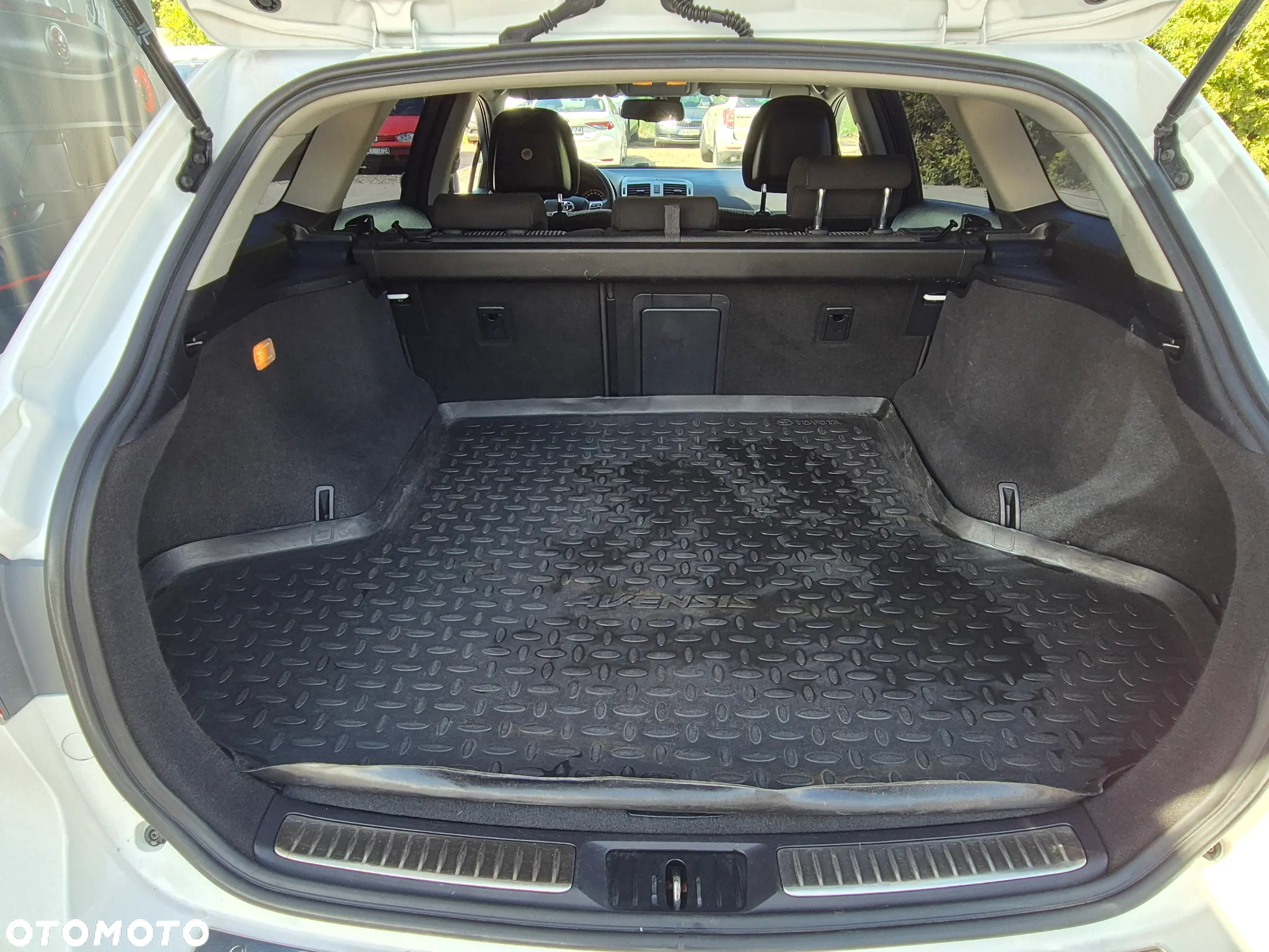Toyota Avensis 1.8 Selection - 26