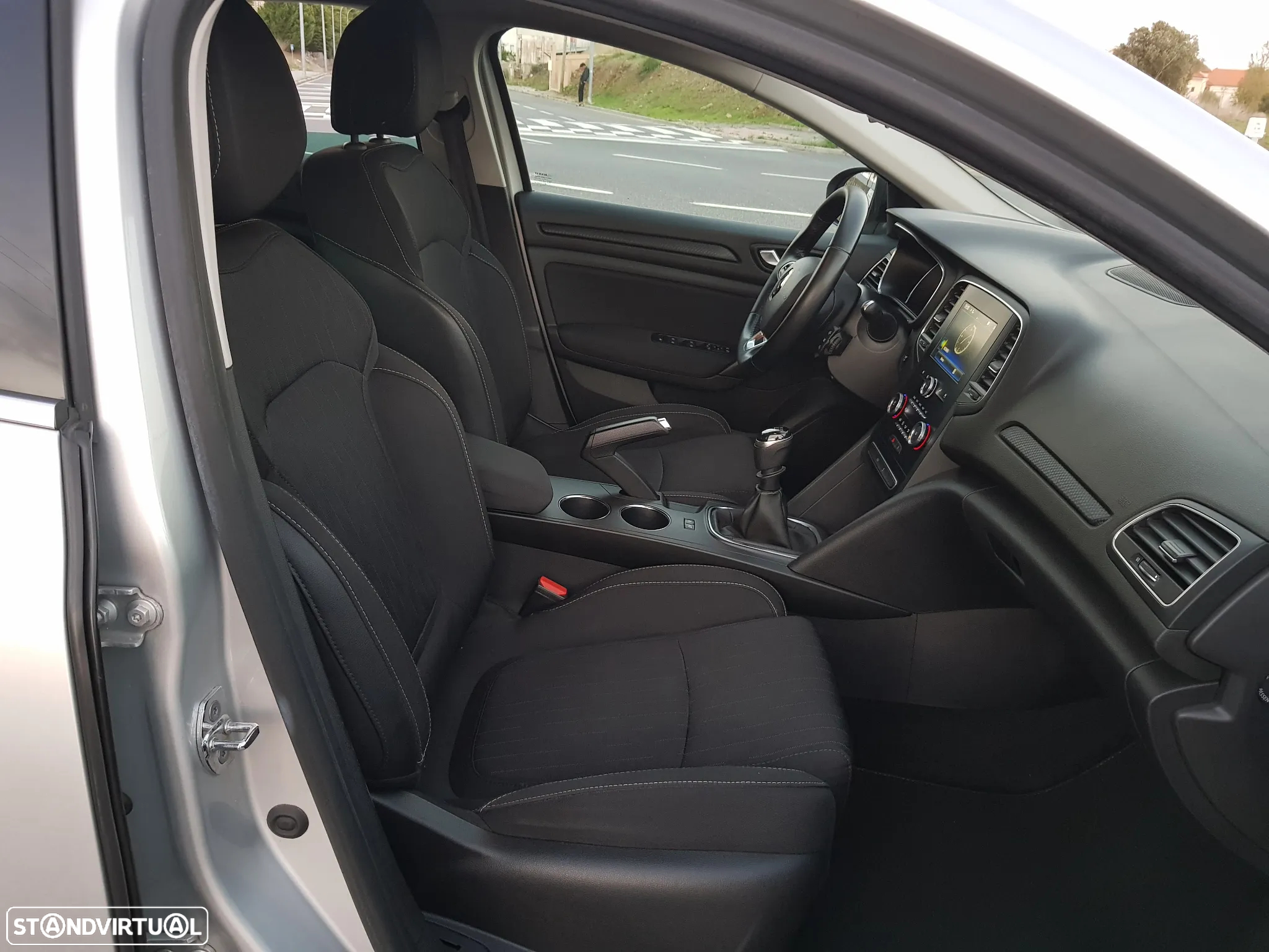 Renault Mégane Sport Tourer 1.5 Blue dCi Limited - 36