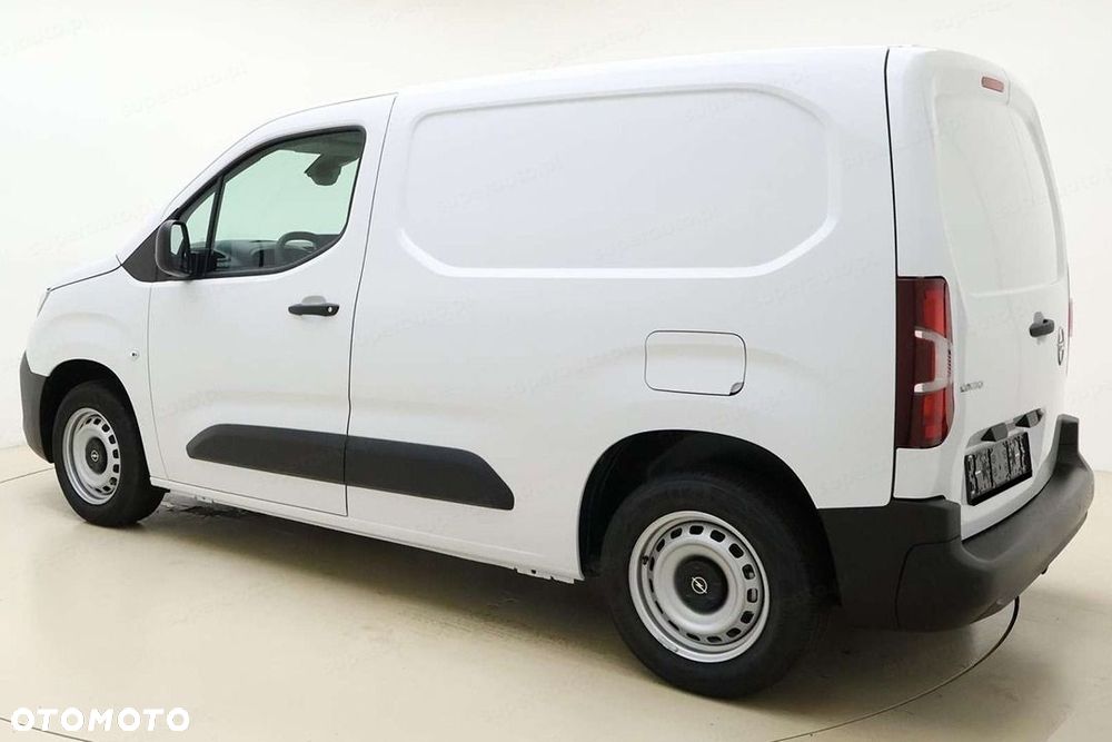 Opel Combo Van Cargo M L1H1 1.5 100KM - 7