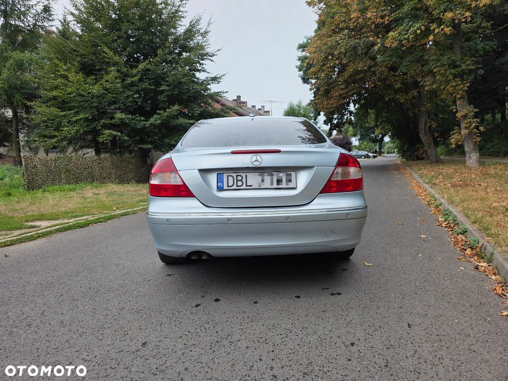 Mercedes-Benz CLK - 5