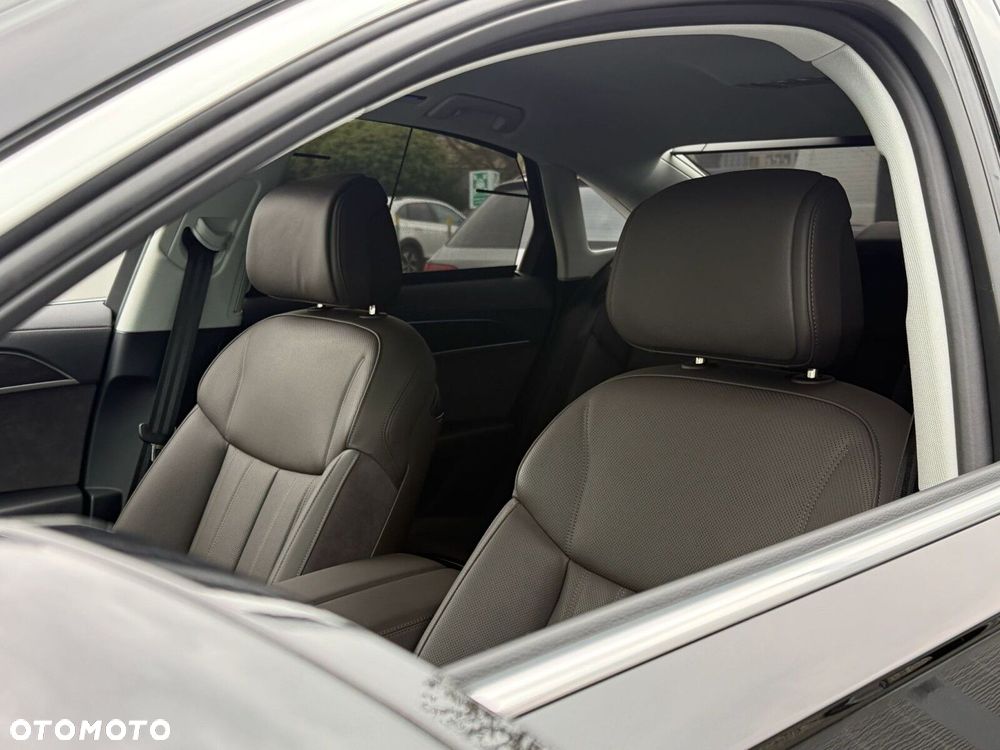 Audi A8 - 14